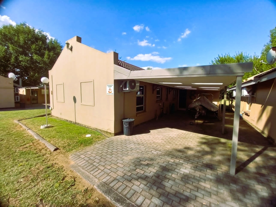 3 Bedroom Property for Sale in Riverside Beach Club Free State